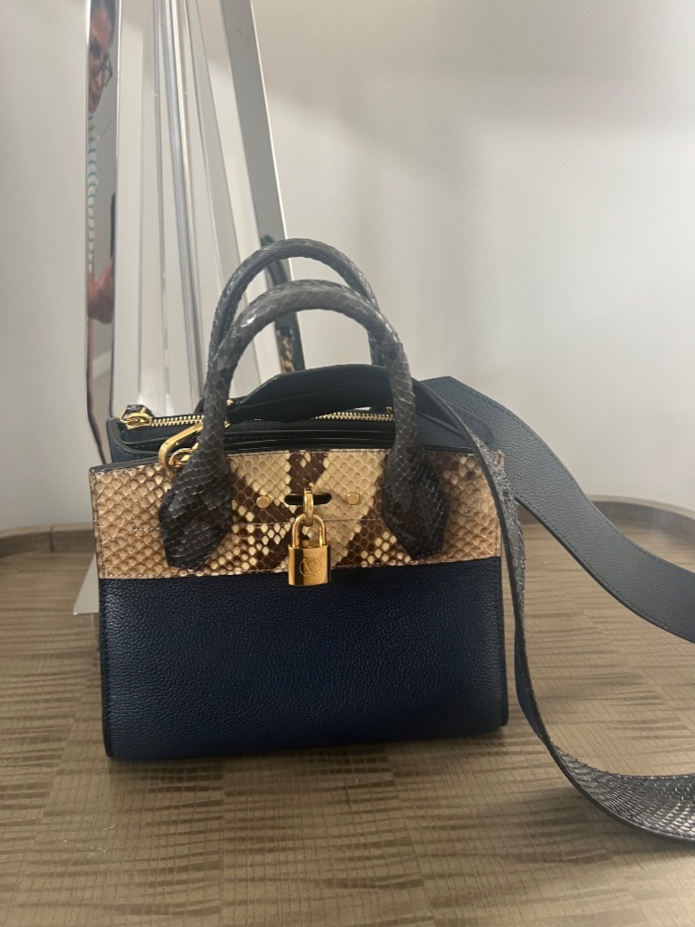 LV City Streamer Python - Picture 16 of 16